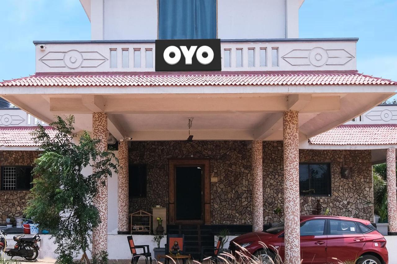 Collection O Palm Exotica Visakhapatnam Exterior foto